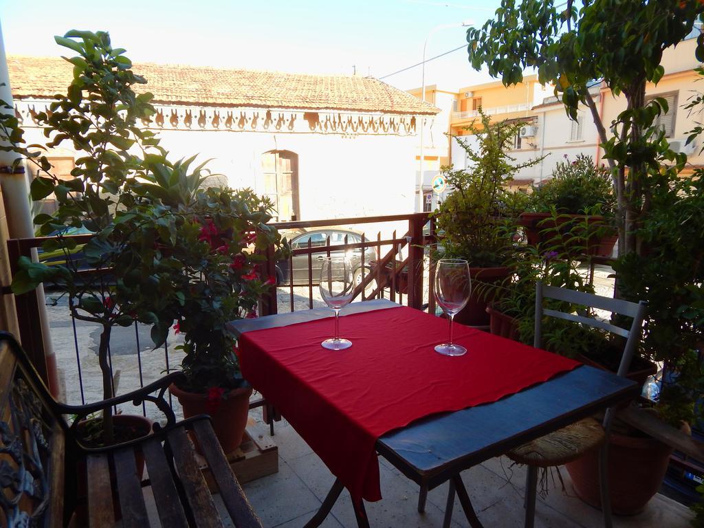 Casa Vacanze "A Machina Ro Ghiaccio" Noto Rom bilde